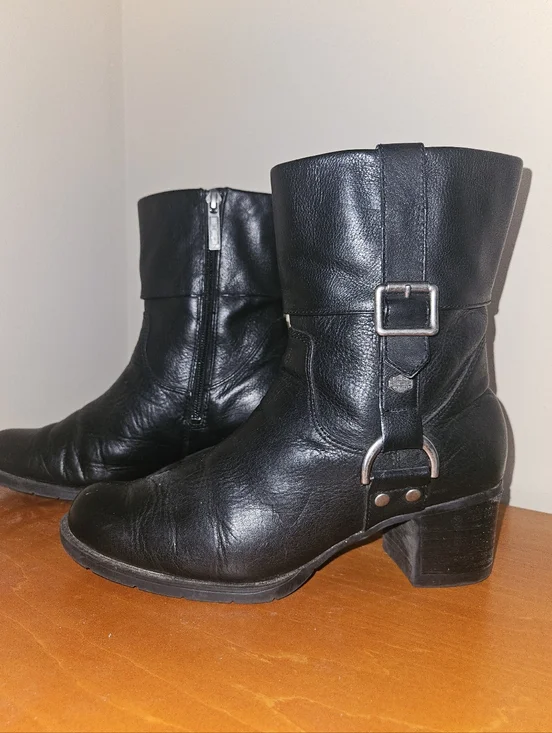 Harley-Davidson Black Leather Mid-Calf Buckle Heeled Boots - Picture 2 of 15